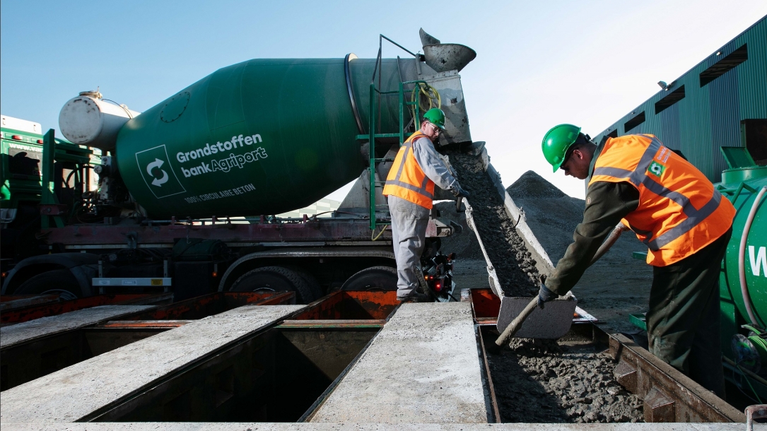 Succesverhaal Van der Bel - Grondstoffenbank